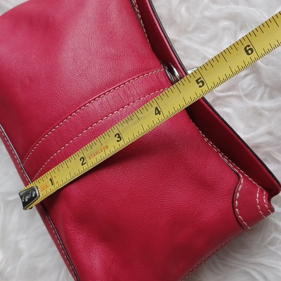 Coach leather  wristlet - Picture 5 of 13
